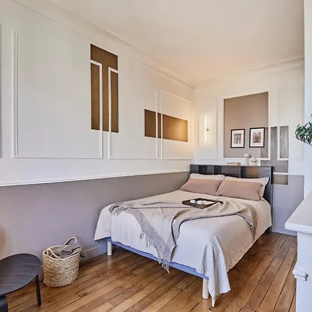 Διαμέρισμα Isena - 1 Et Balcon A Ecole Militaire *